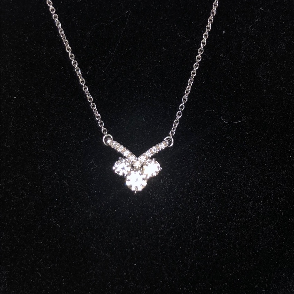 Three diamond necklace